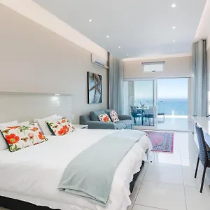 https://camps-bay-blue.hotels-capetown.com